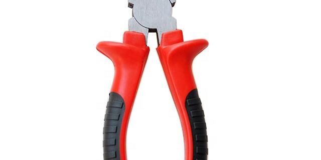 Durable hardware pliers with ergonomic handle