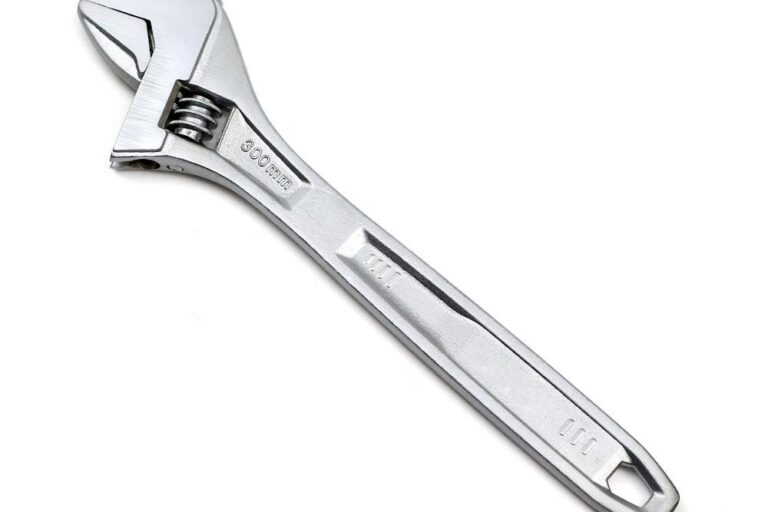 Heavy-duty adjustable spanner and wrench for industrial use