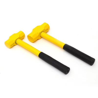 Heavy-duty carbon steel machinist hammer for industrial use