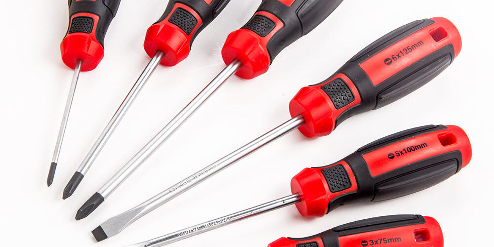 Multifunction Portable Screwdrivers – Durable Hand Tool (5) Durable multifunction portable screwdrivers with ergonomic handle