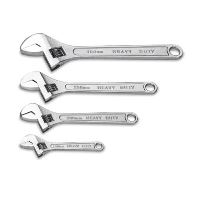 Professional repair spanner and wrench set for industrial use