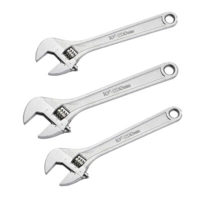 Professional repair spanner and wrench set for industrial use