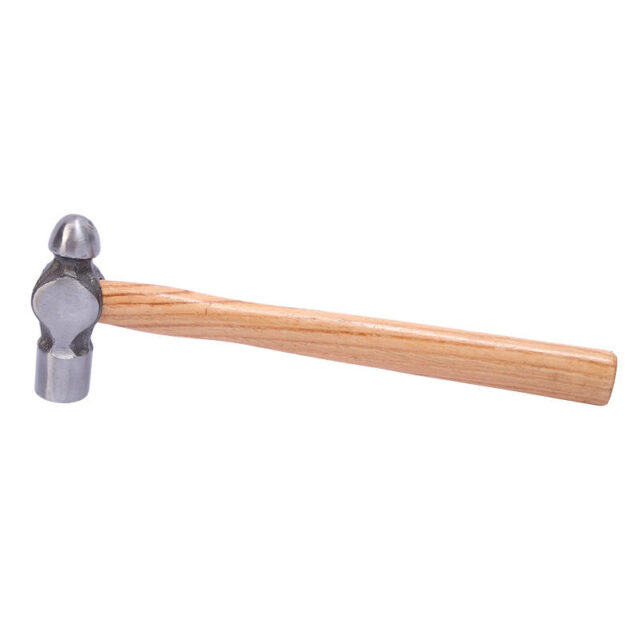 Professional wood handle hammer for carpentry (6) Wood handle hammer for woodworking and carpentry use